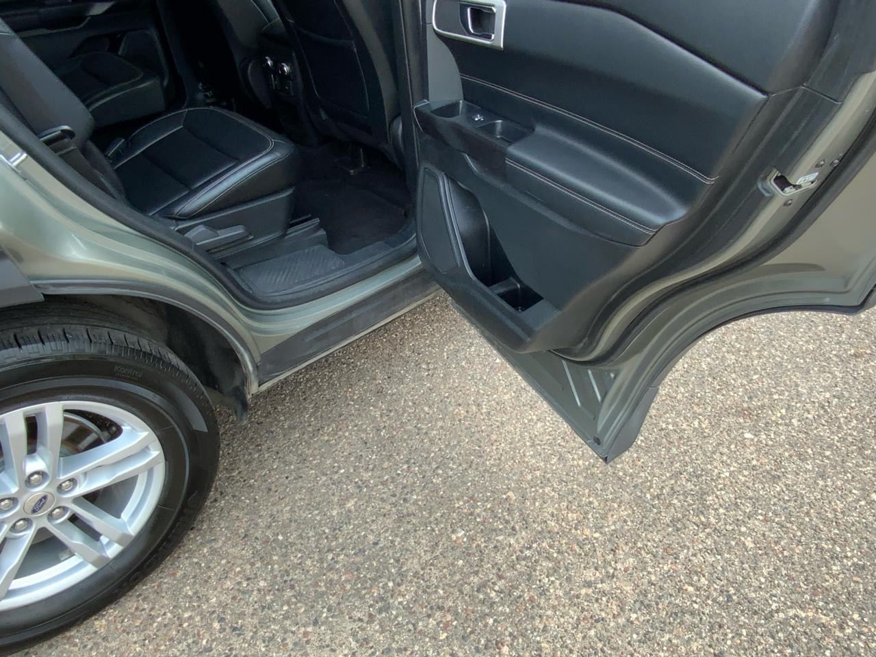 Ford Explorer XLT AWD 2020