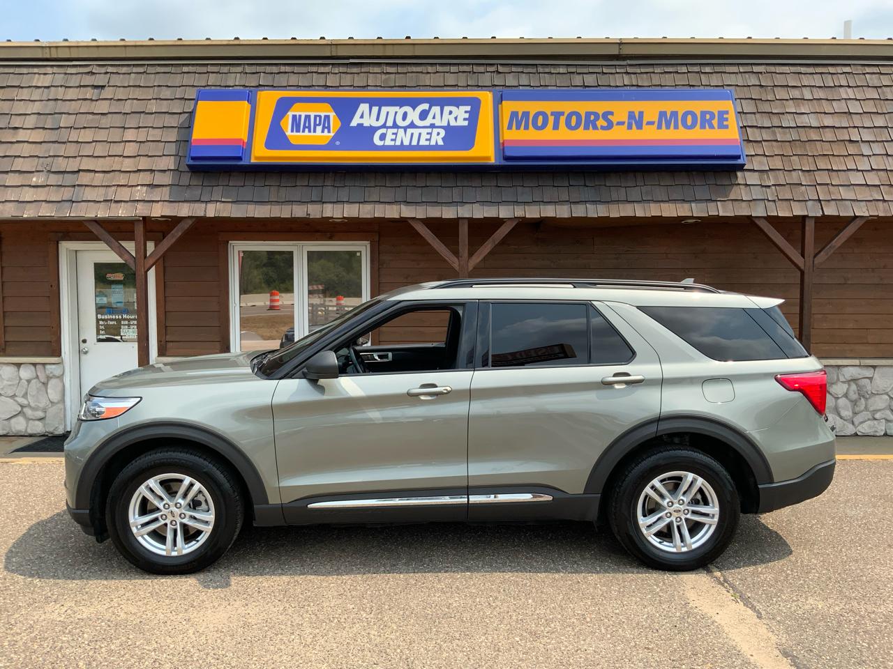 Ford Explorer XLT AWD 2020