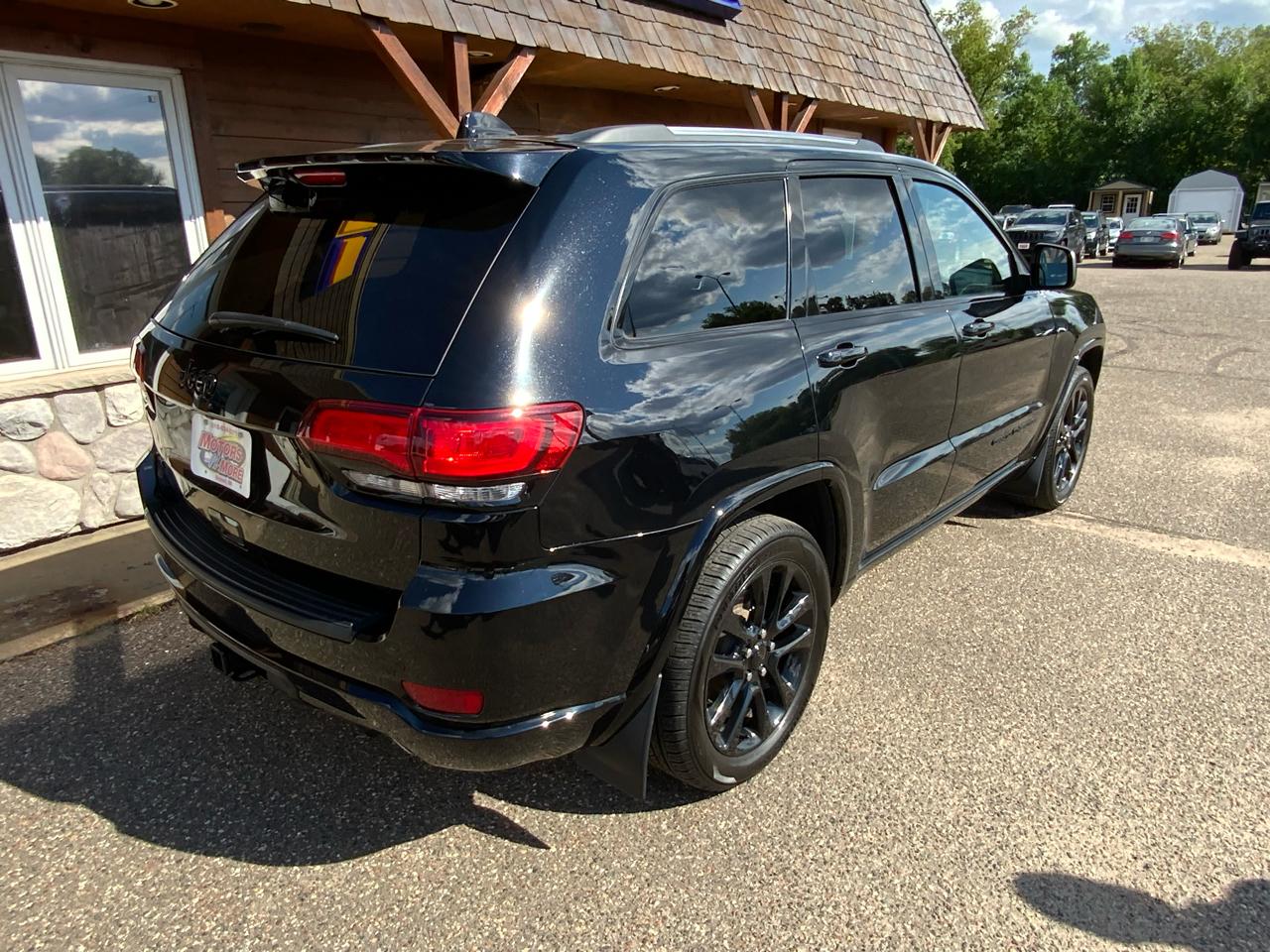 Jeep Grand Cherokee Laredo 4WD 2020