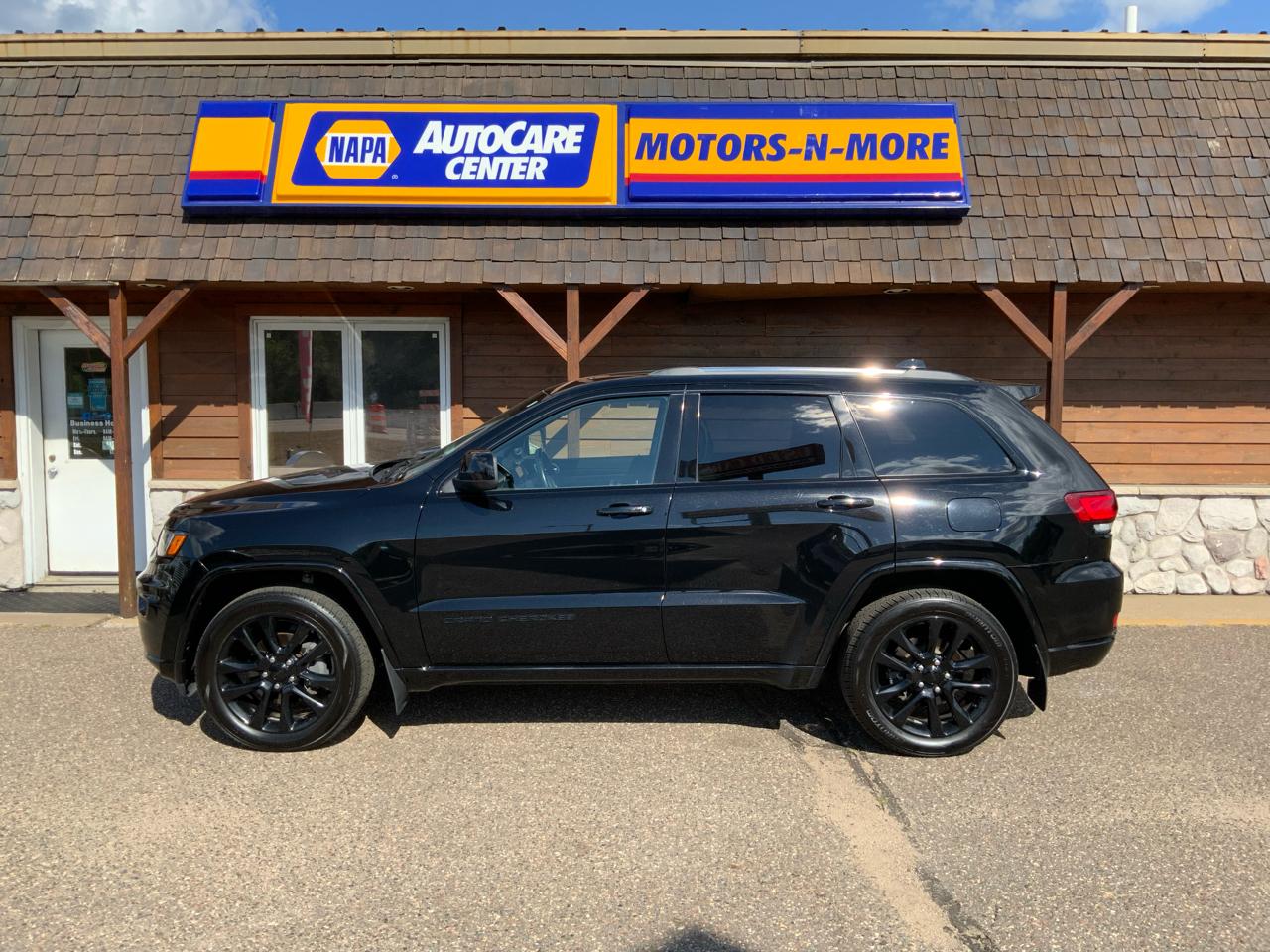 Jeep Grand Cherokee Laredo 4WD 2020
