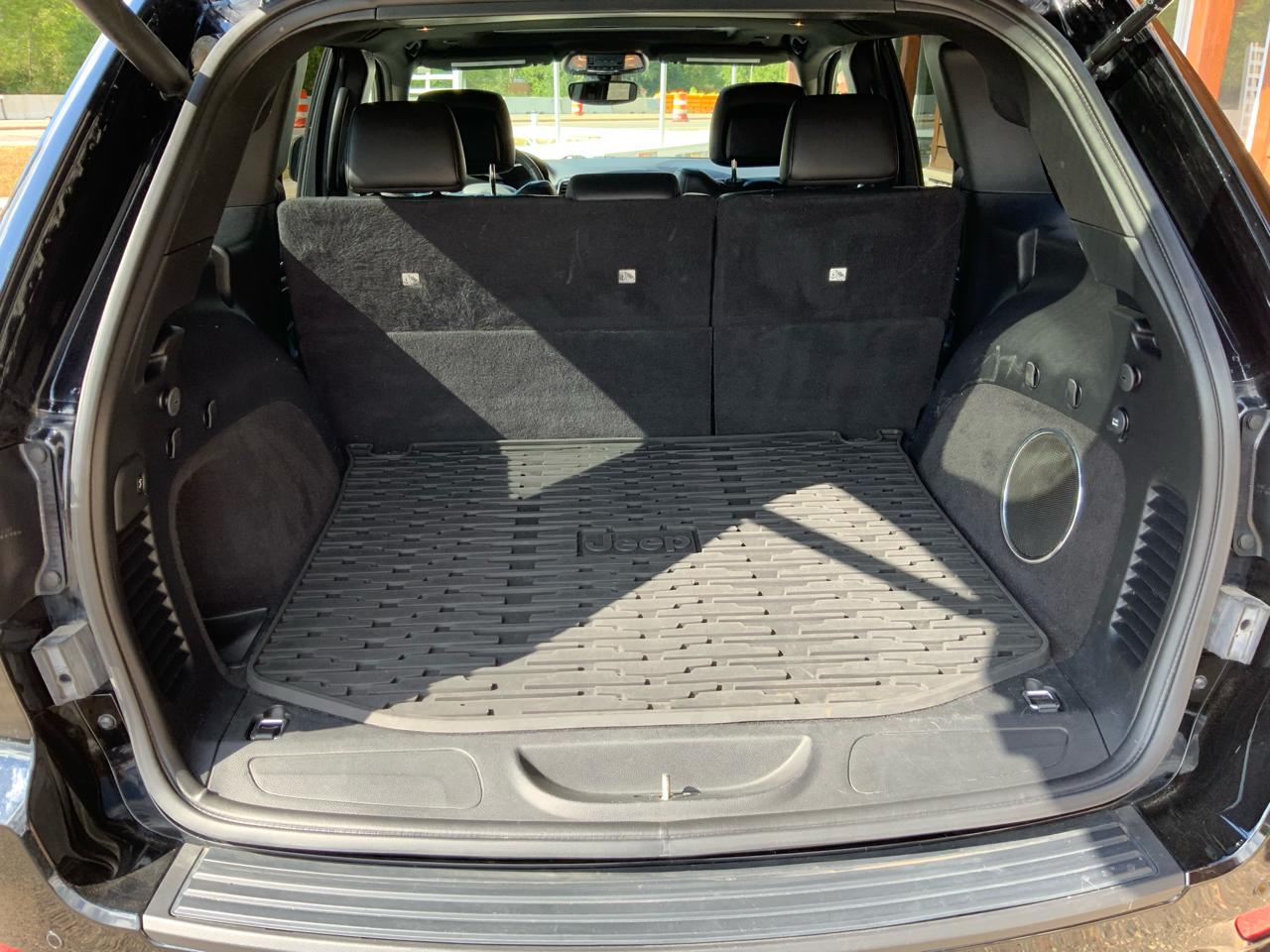 Jeep Grand Cherokee Laredo 4WD 2020