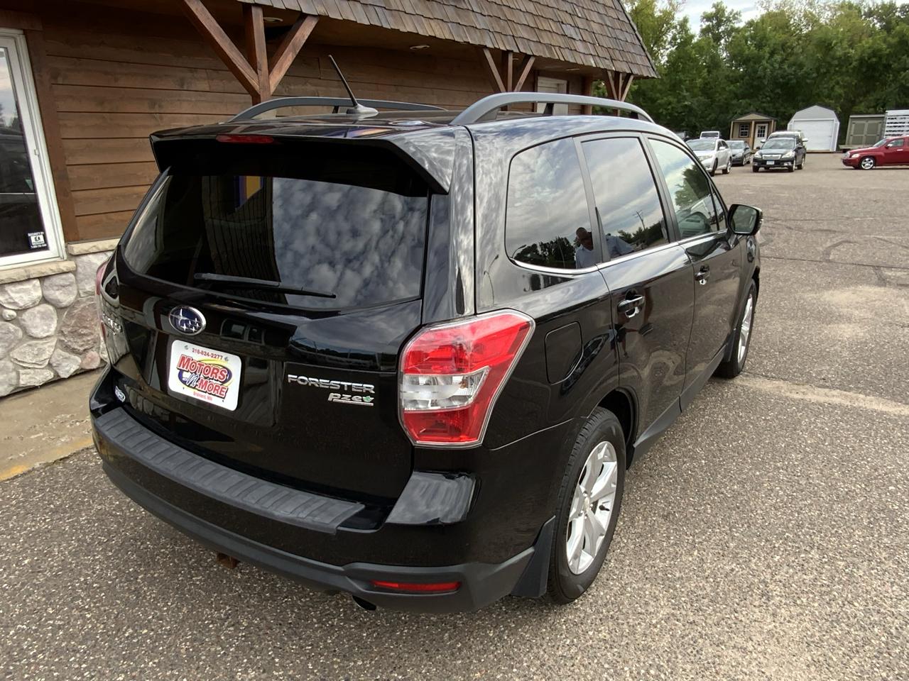 Subaru Forester 2.5i Touring 2014