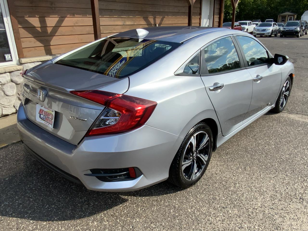 Honda Civic Touring Sedan CVT 2016