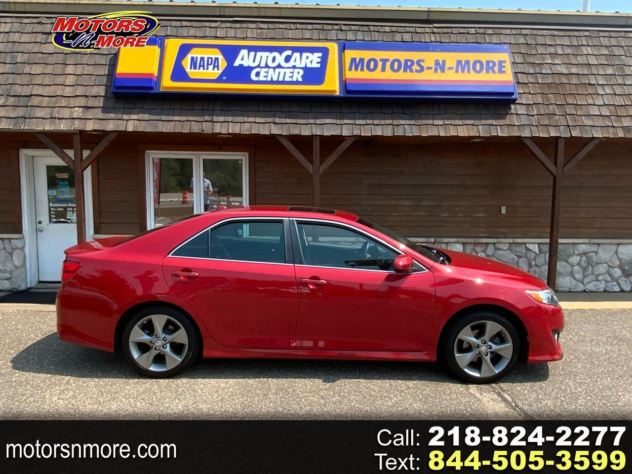 Toyota Camry SE 2012