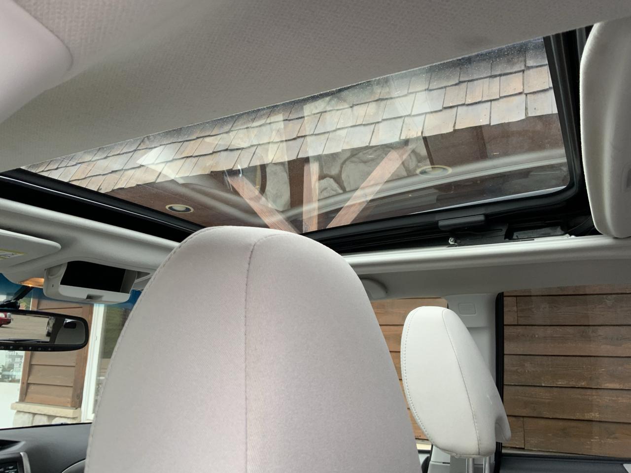 Subaru Forester 2.5X Premium 2012