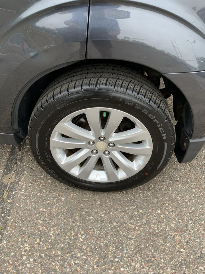 Subaru Forester 2.5X Premium 2012