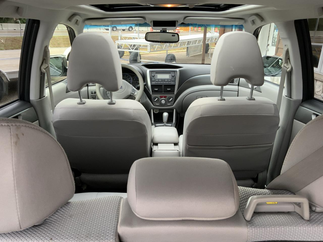 Subaru Forester 2.5X Premium 2012