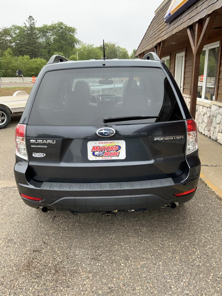 Subaru Forester 2.5X Premium 2012