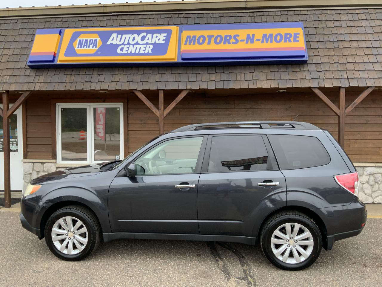 Subaru Forester 2.5X Premium 2012