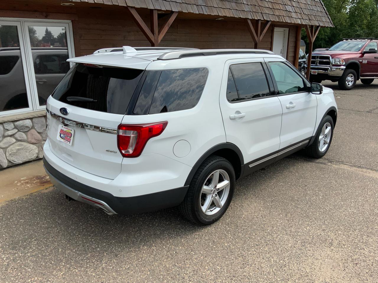 Ford Explorer XLT 4WD 2016