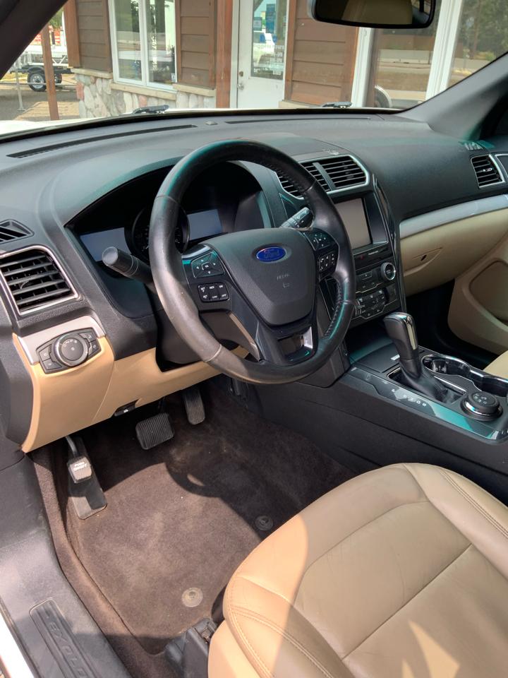 Ford Explorer XLT 4WD 2016