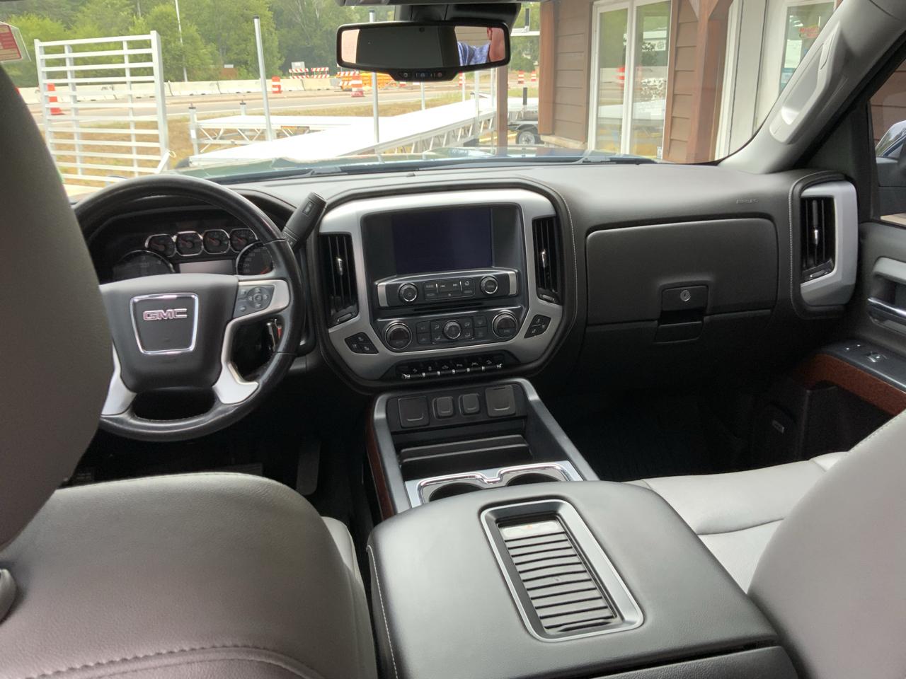 GMC Sierra 1500 SLT Crew Cab Short Box 4WD 2018