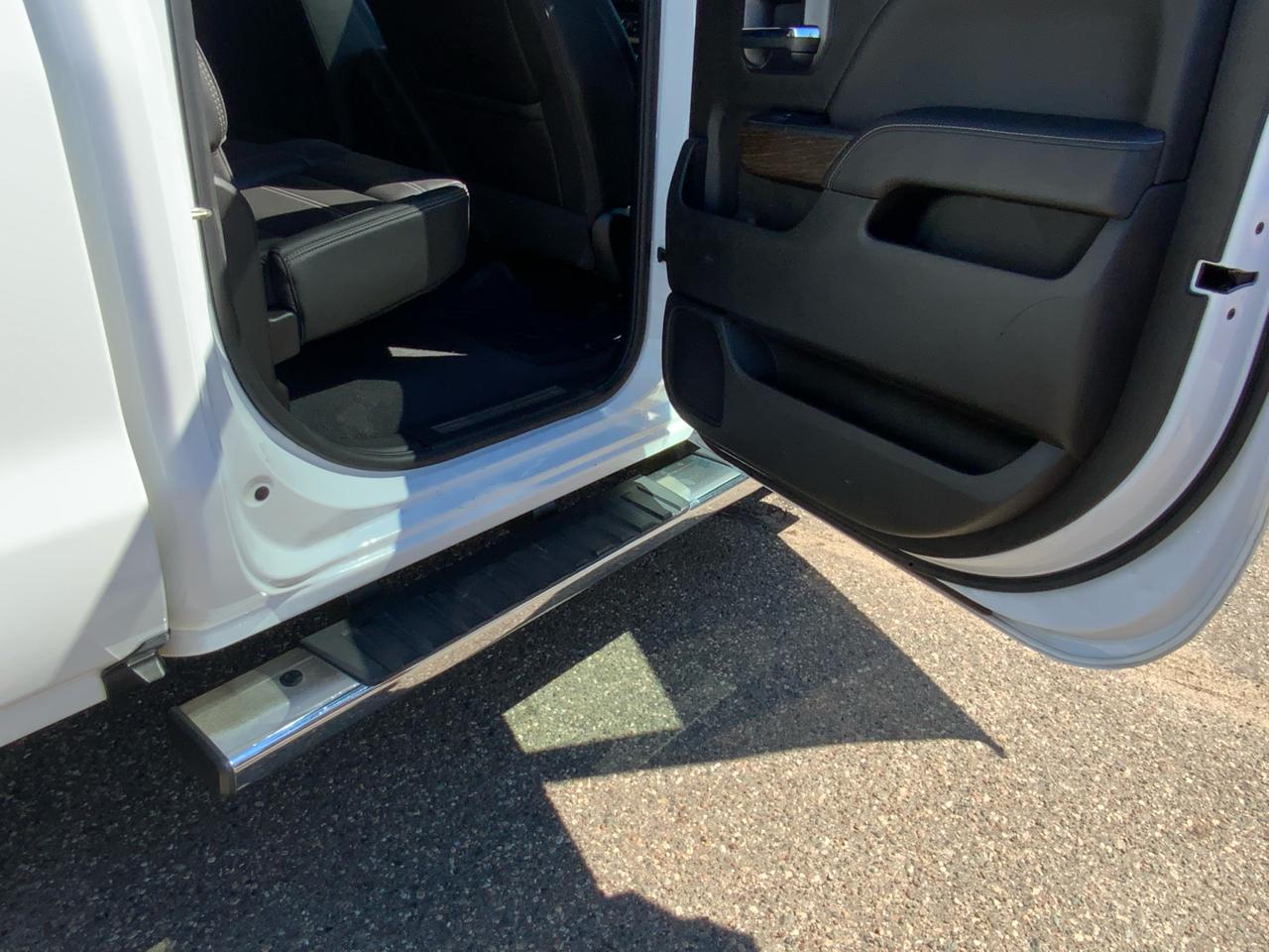 GMC Sierra 2500HD Denali Crew Cab 4WD 2019