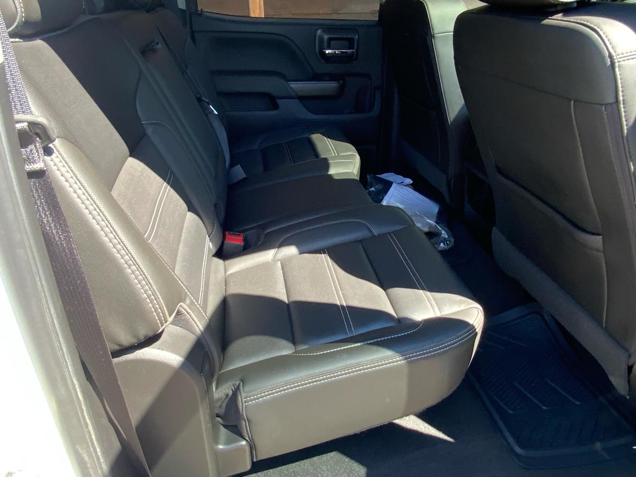 GMC Sierra 2500HD Denali Crew Cab 4WD 2019