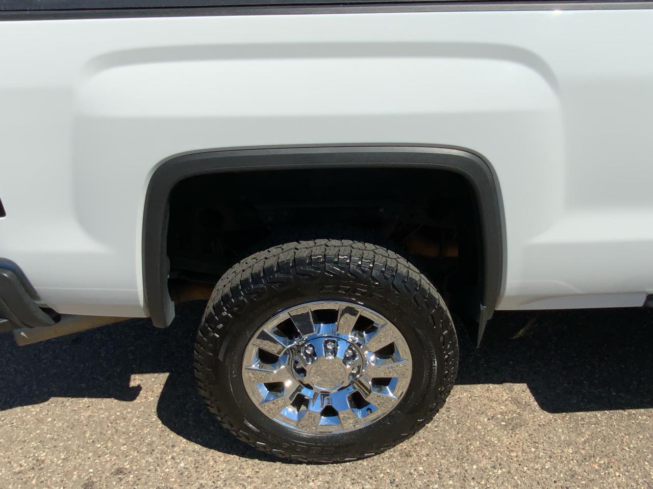 GMC Sierra 2500HD Denali Crew Cab 4WD 2019