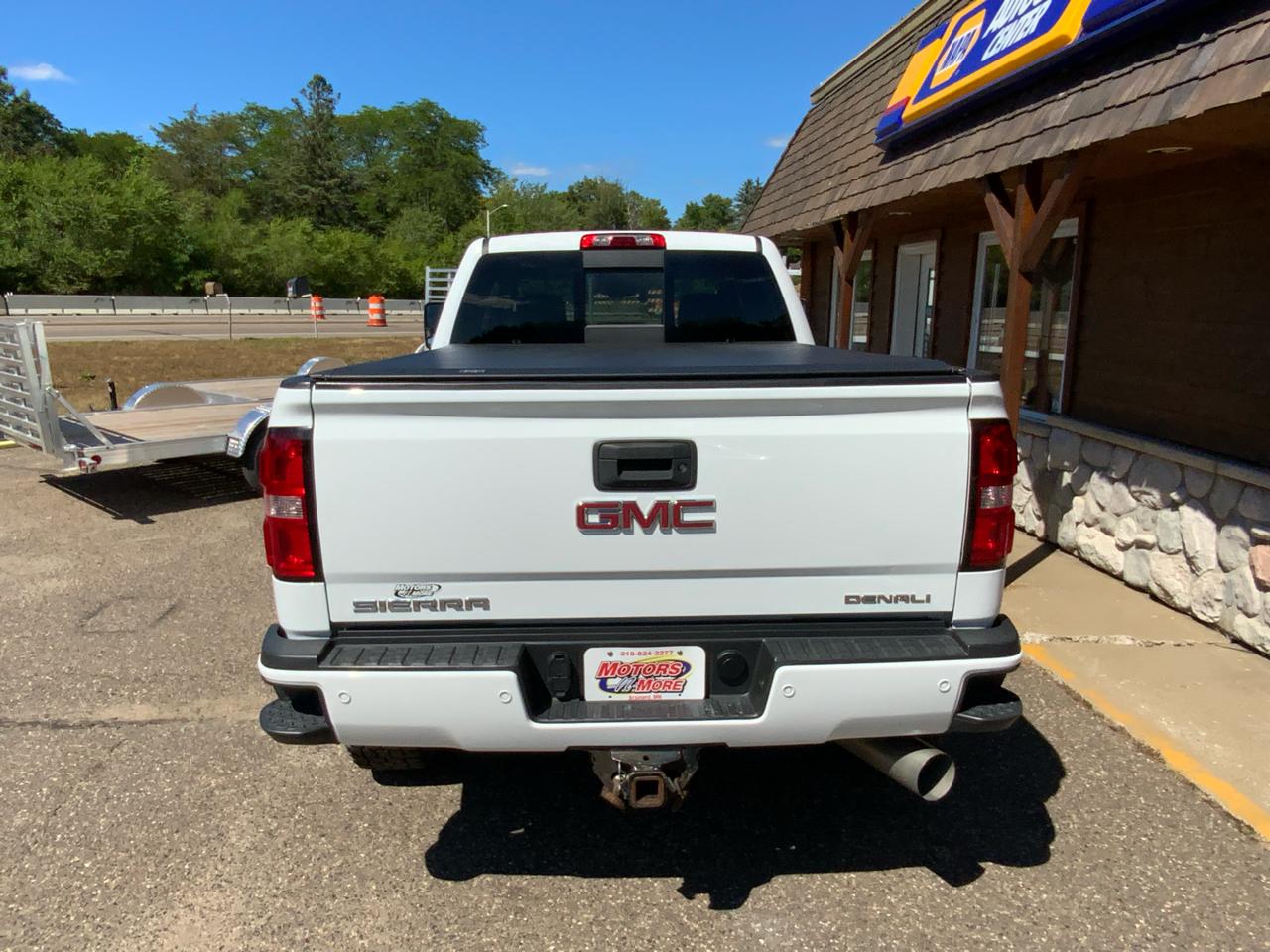 GMC Sierra 2500HD Denali Crew Cab 4WD 2019