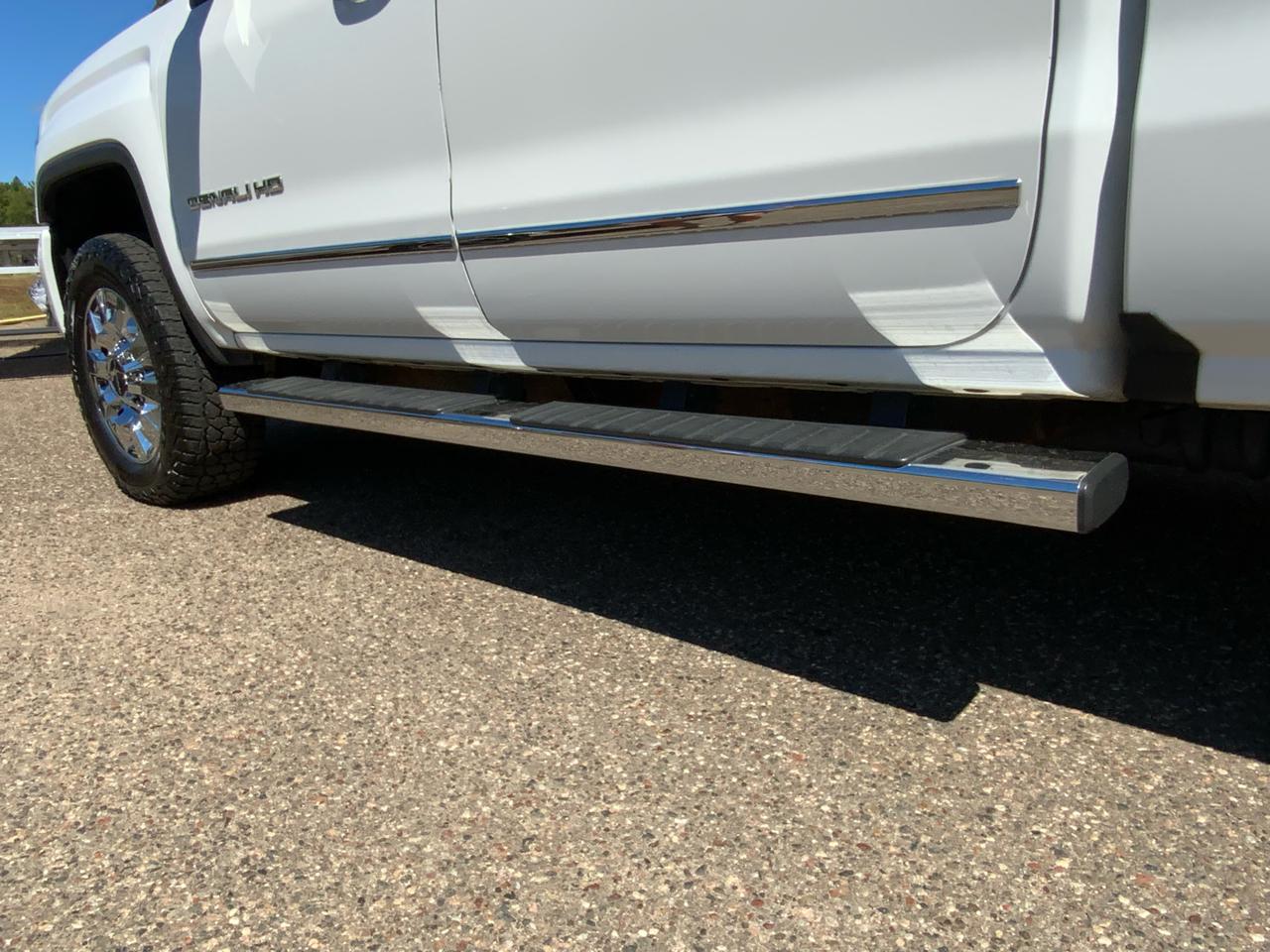 GMC Sierra 2500HD Denali Crew Cab 4WD 2019