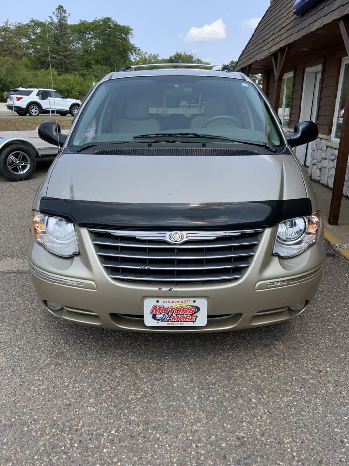 Chrysler Town & Country Limited 2005