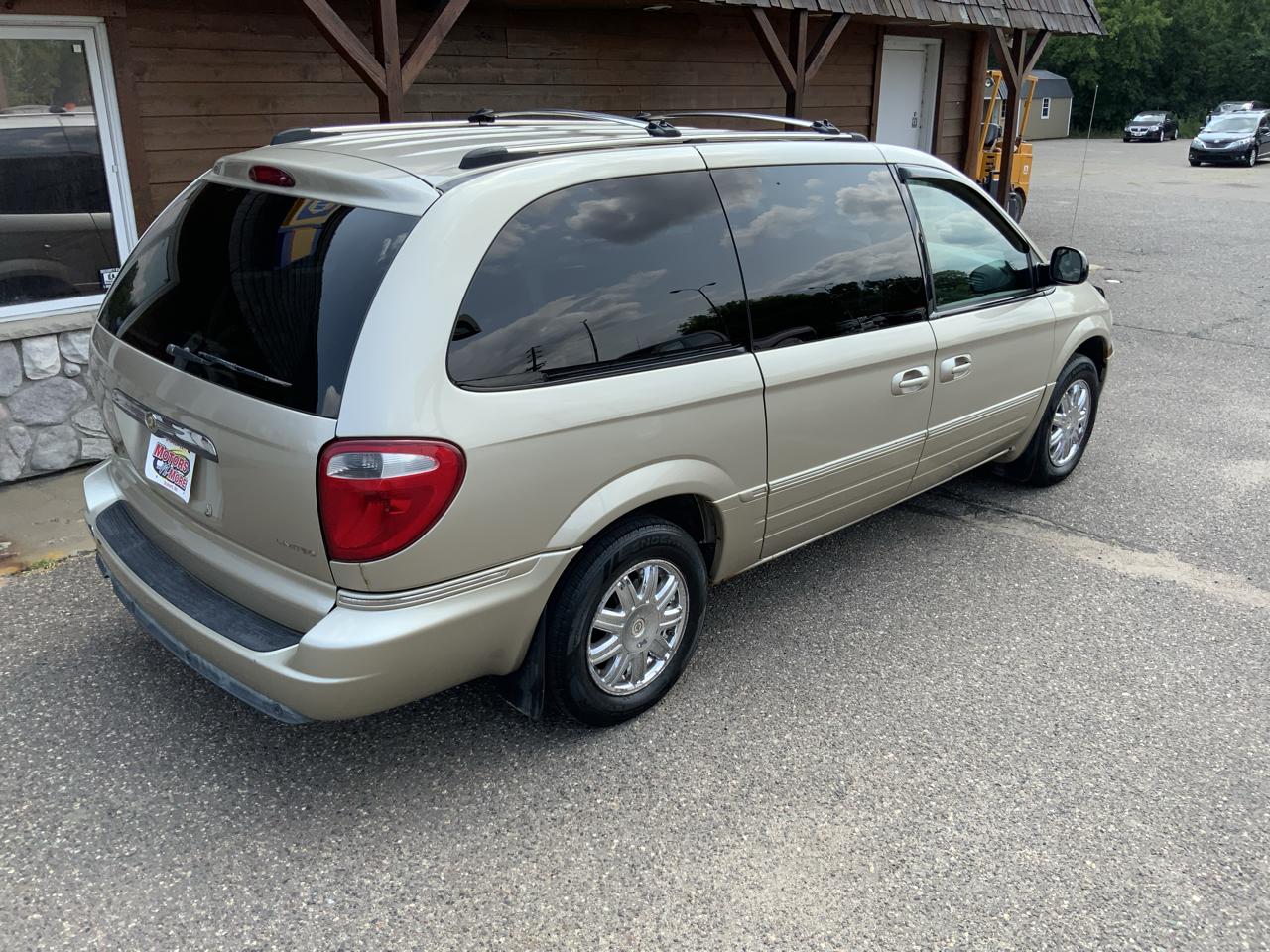 Chrysler Town & Country Limited 2005