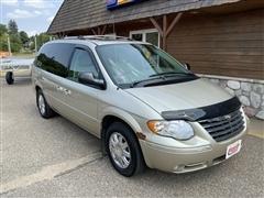 2005 Chrysler Town & Country 