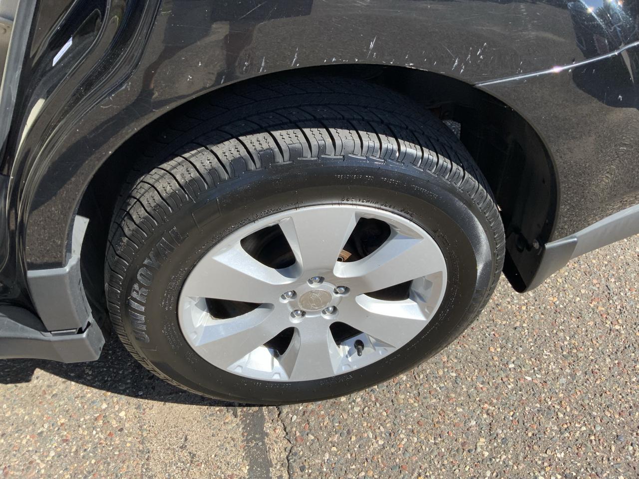 Subaru Outback 2.5i Premium 2011