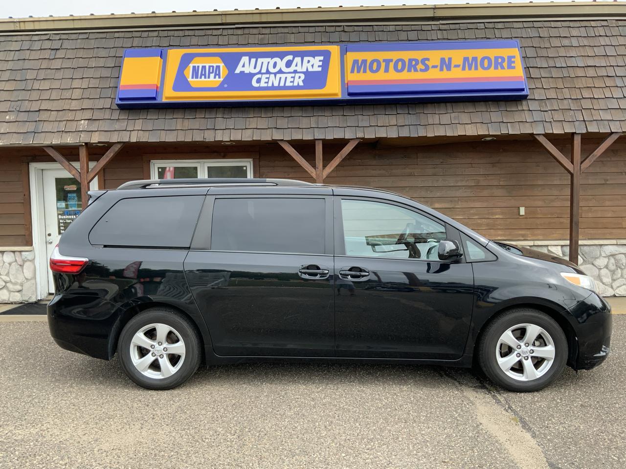 Toyota Sienna LE FWD 8-Passenger V6 2015