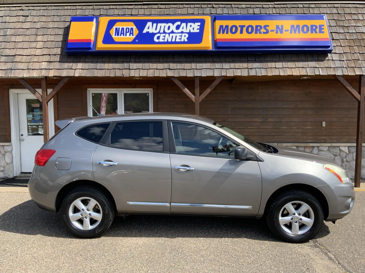Nissan Rogue S AWD 2012