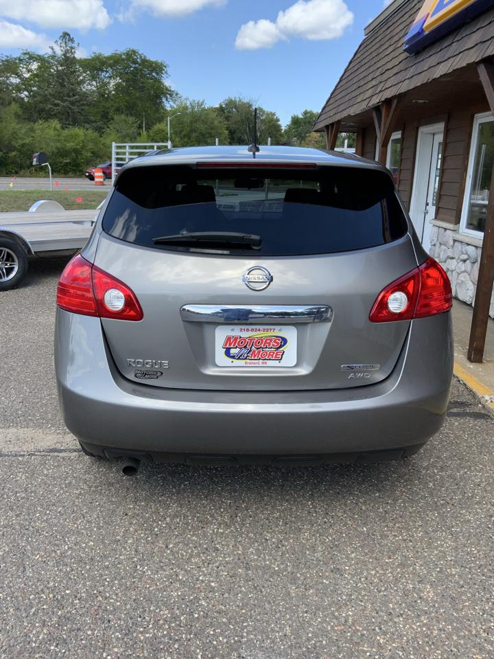 Nissan Rogue S AWD 2012