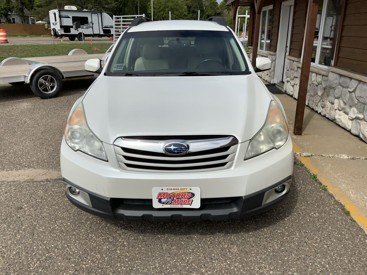 Subaru Outback 2.5i Premium 2011