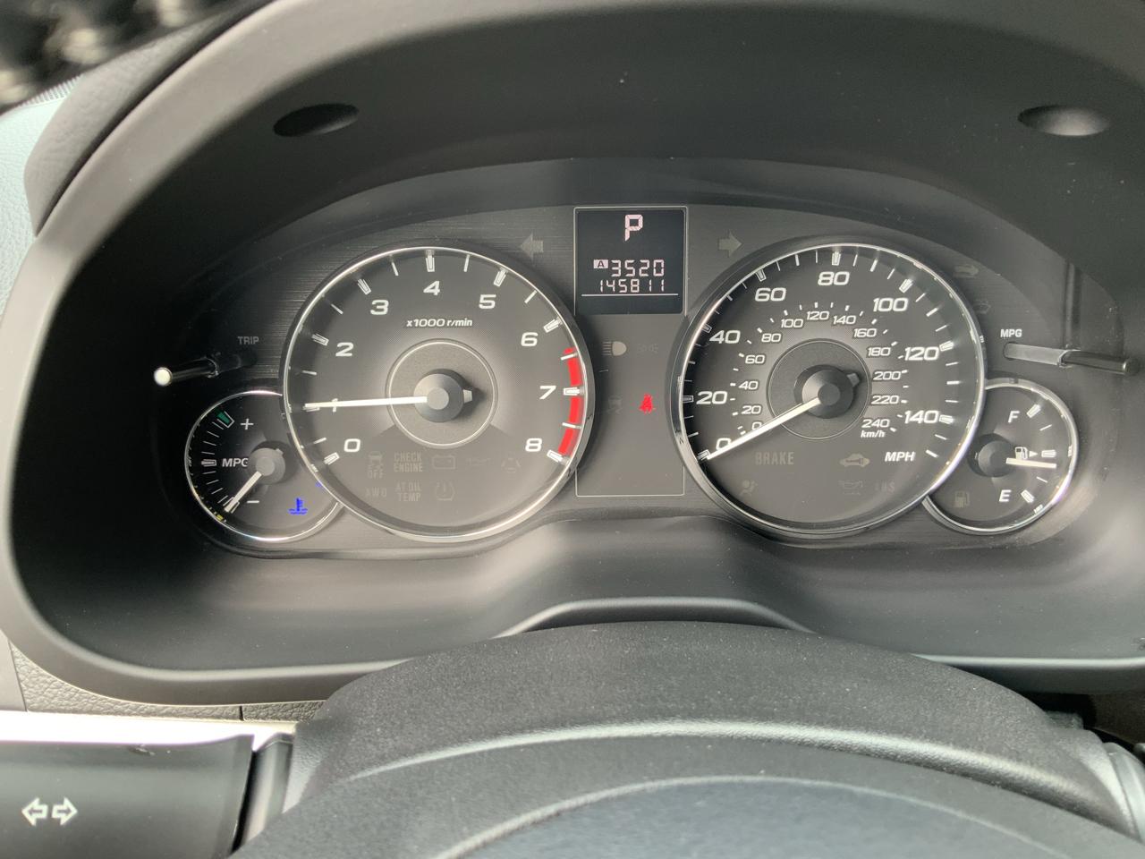 Subaru Outback 2.5i Premium 2011