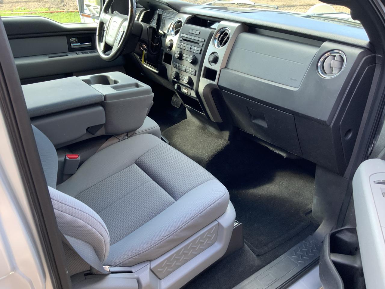 Ford F-150 4WD SuperCrew 139" XLT 2012