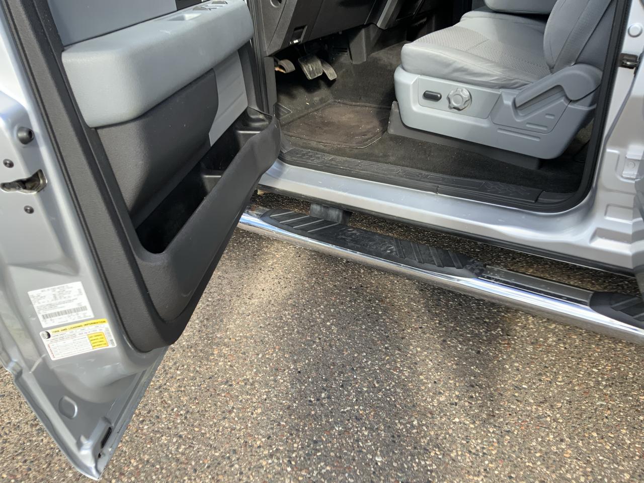 Ford F-150 4WD SuperCrew 139" XLT 2012