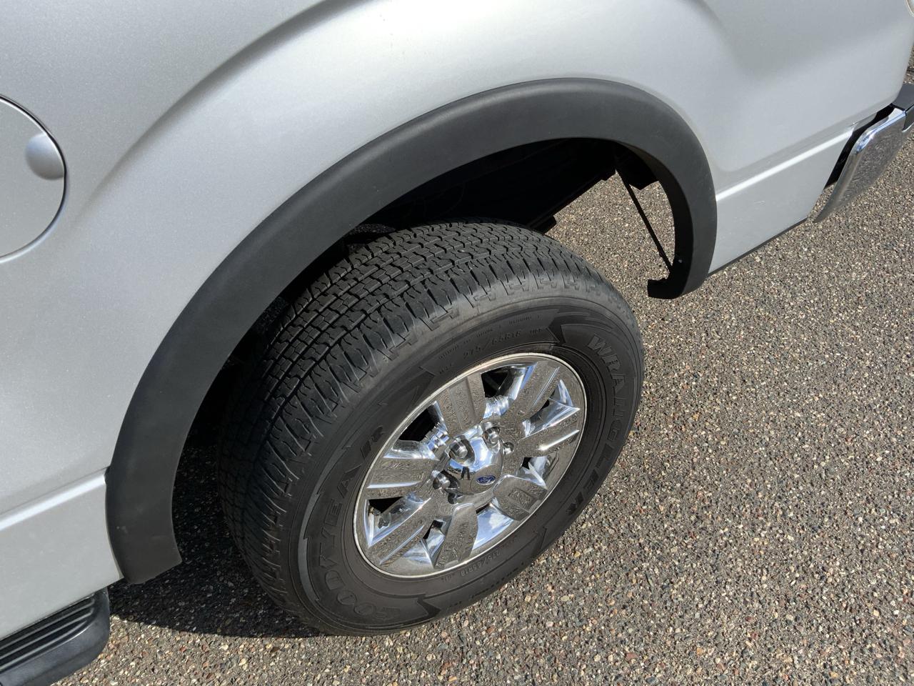 Ford F-150 4WD SuperCrew 139" XLT 2012