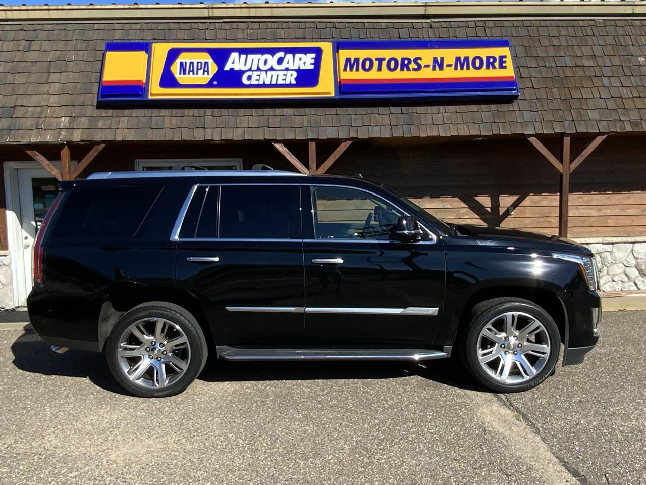 Cadillac Escalade Luxury 4WD 2017