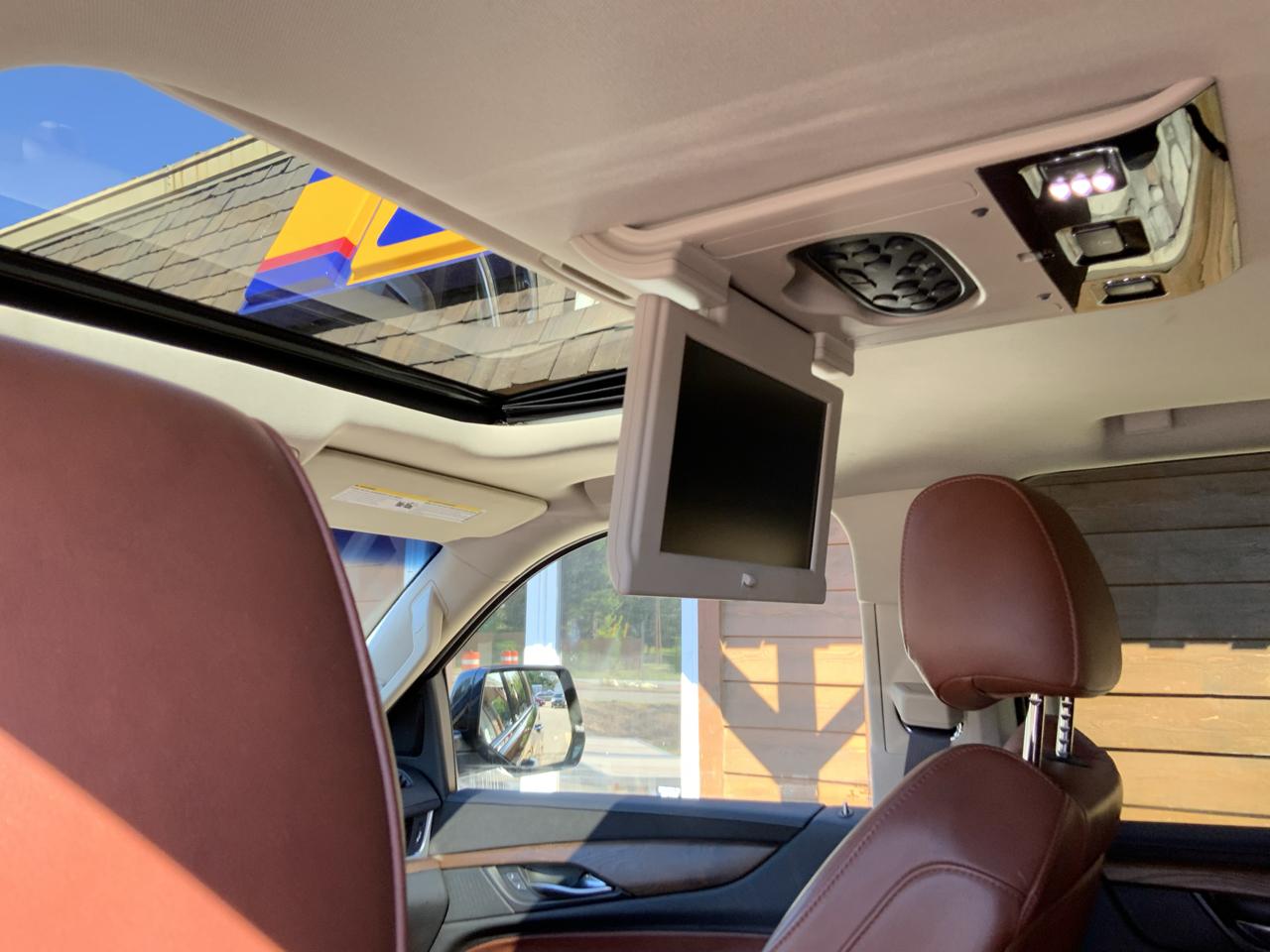 Cadillac Escalade Luxury 4WD 2017