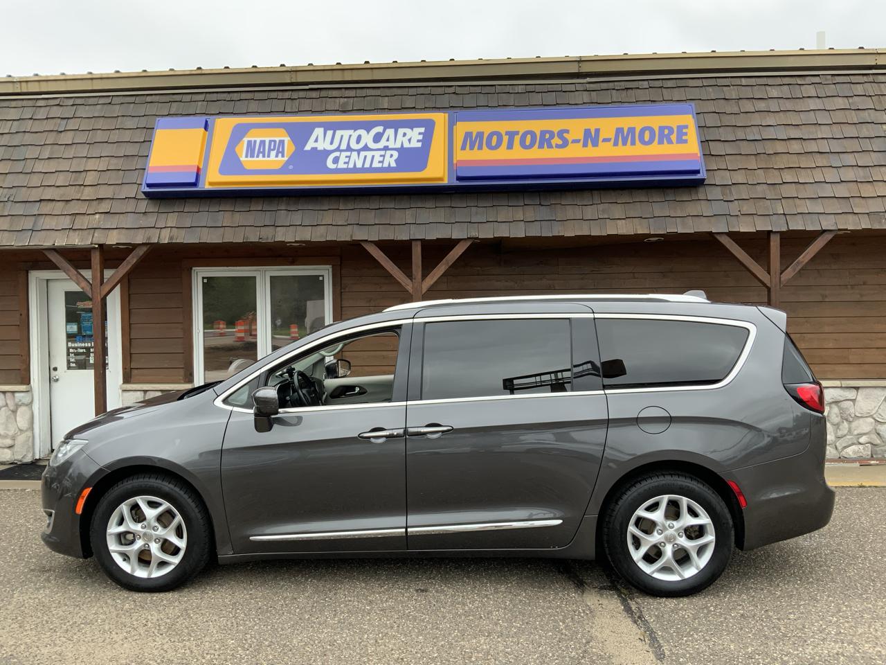 Chrysler Pacifica Touring-L Plus 2017