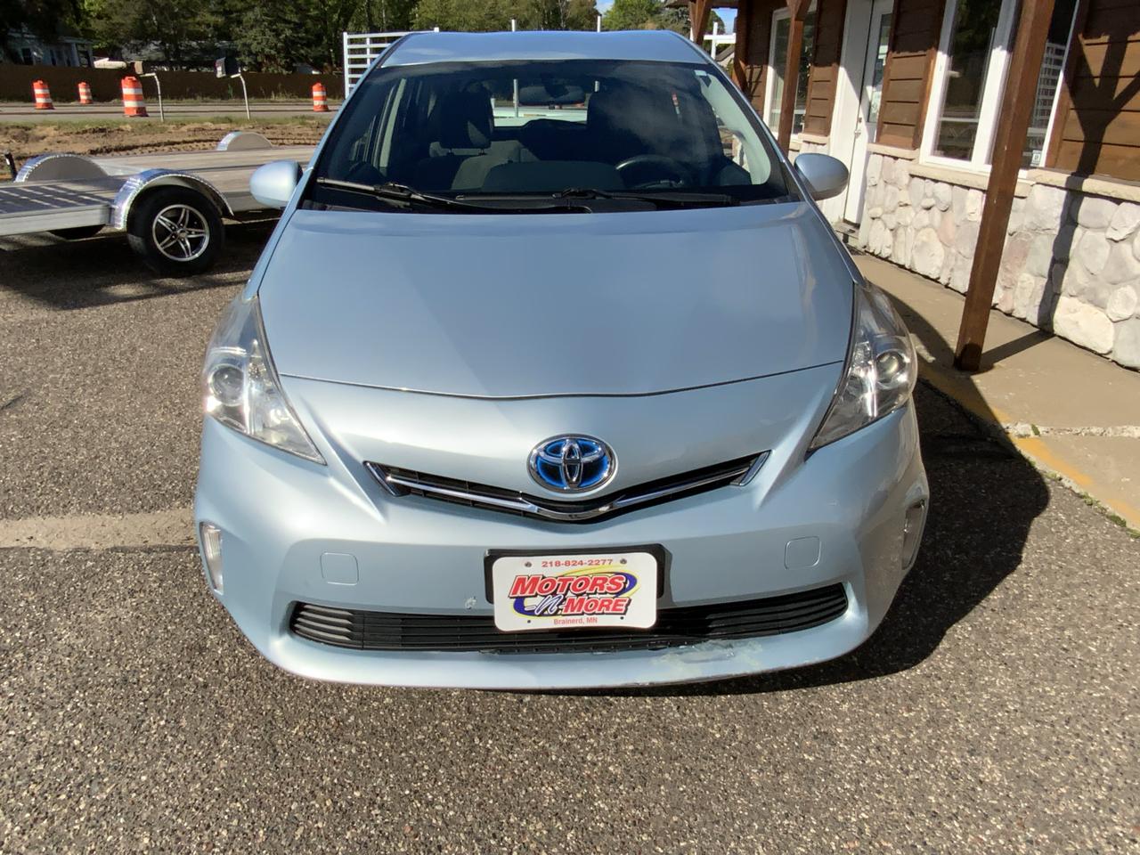Toyota Prius V Three 2013