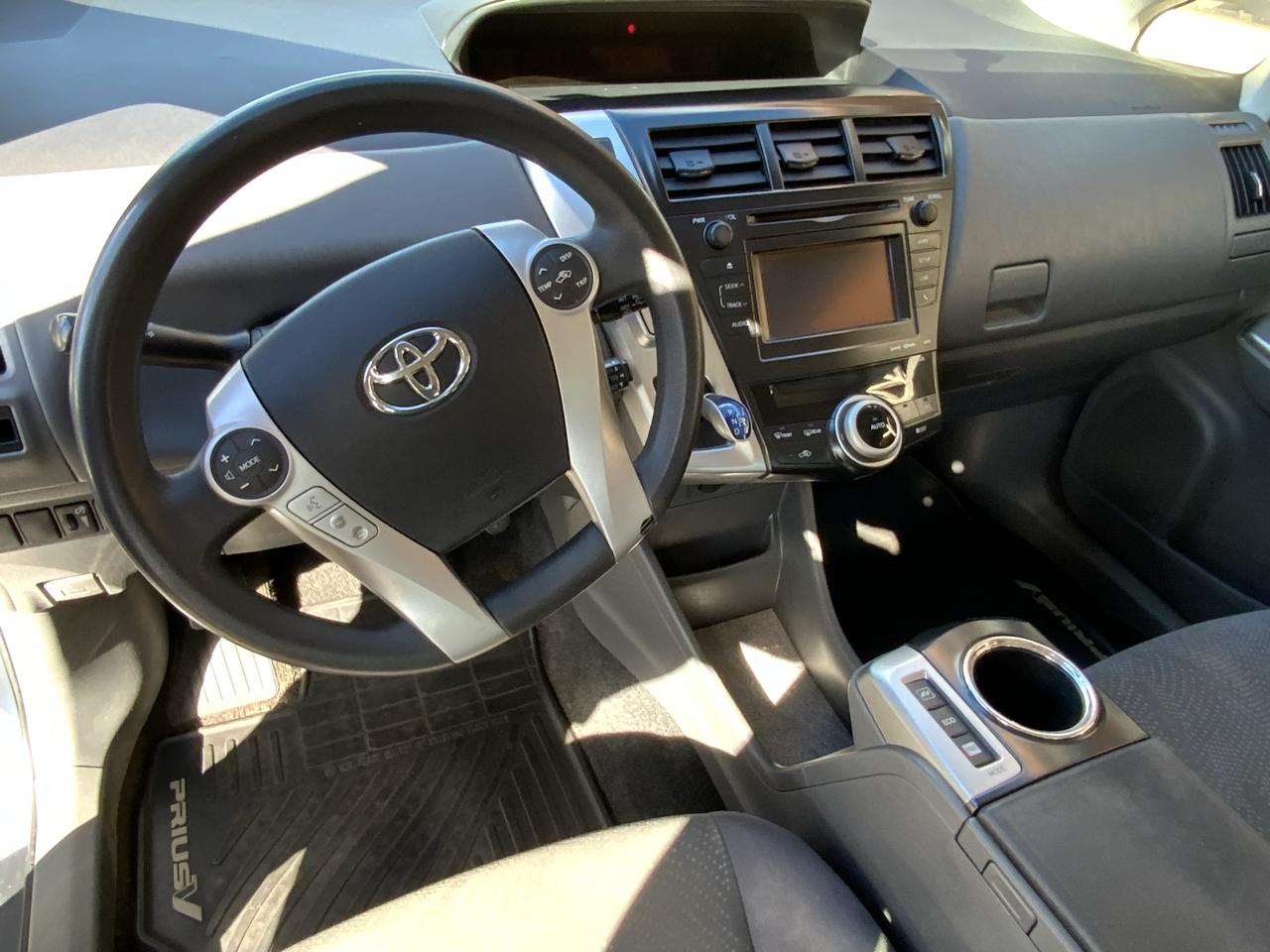 Toyota Prius V Three 2013