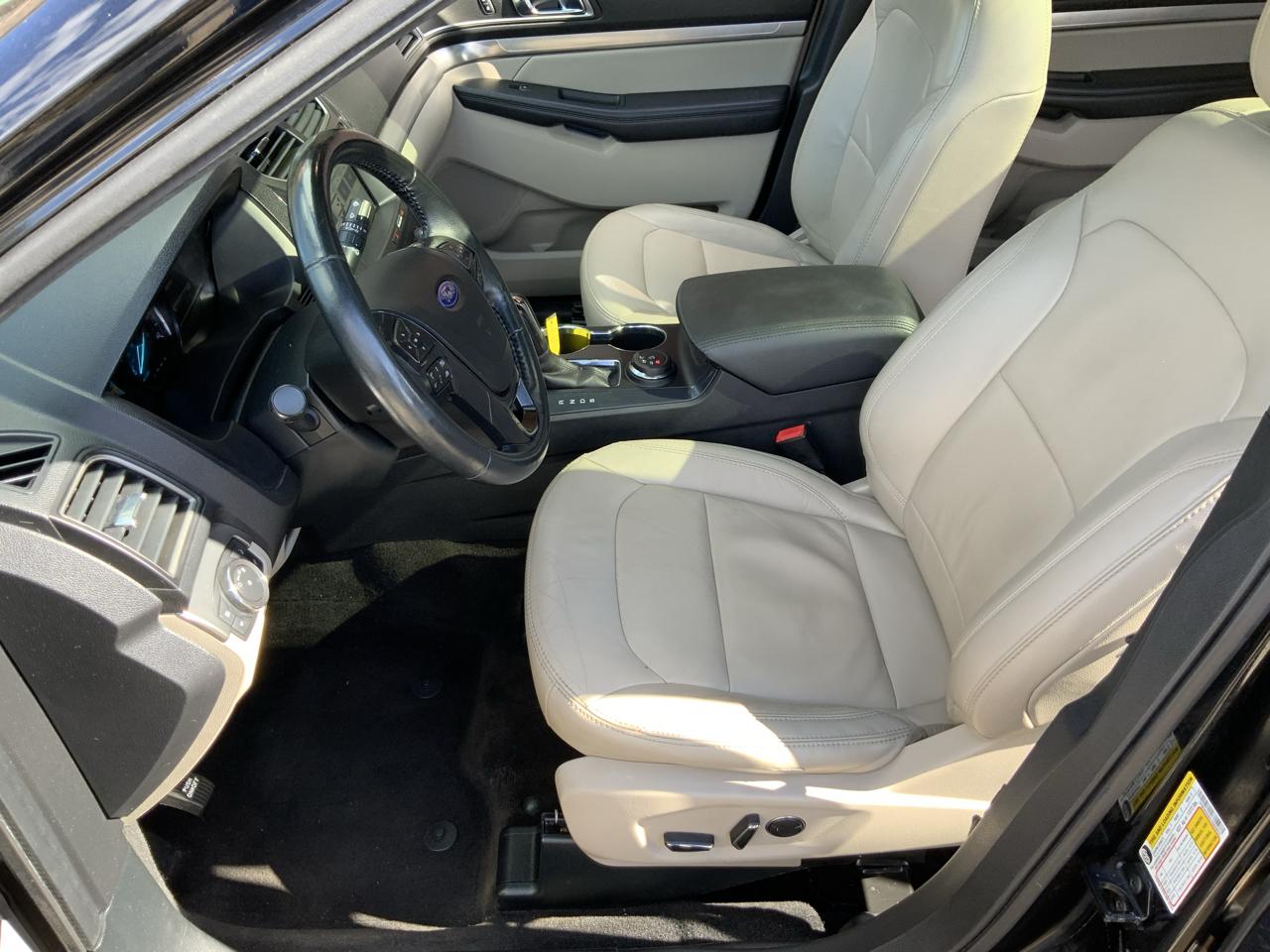 Ford Explorer XLT 4WD 2018