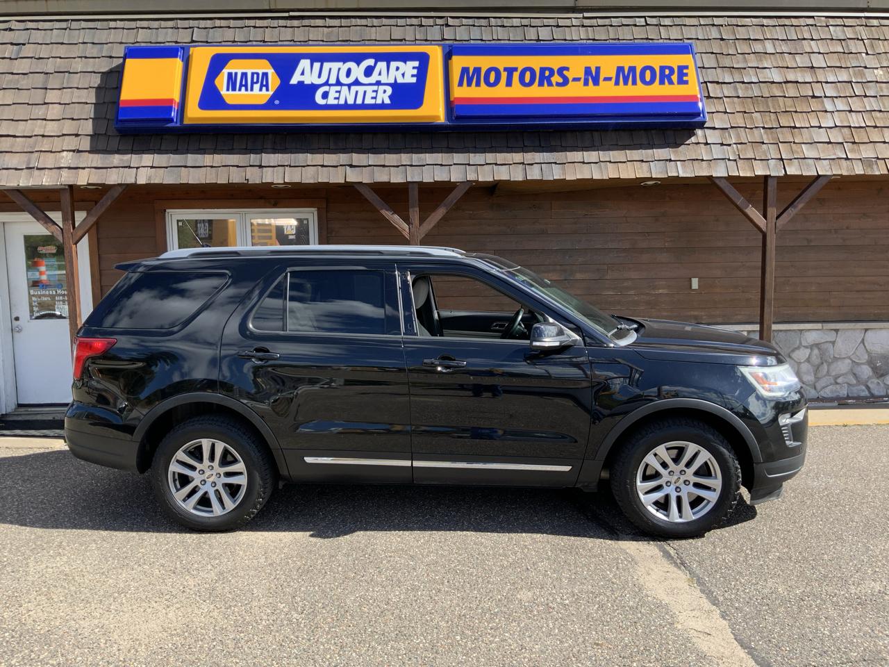 Ford Explorer XLT 4WD 2018