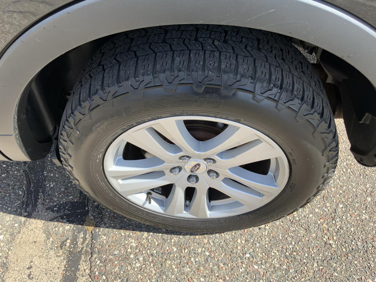 Ford Explorer XLT 4WD 2018