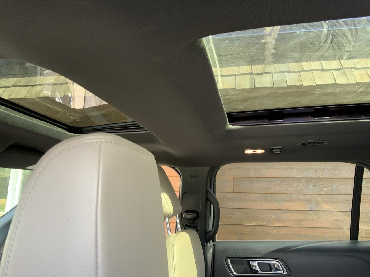 Ford Explorer XLT 4WD 2018