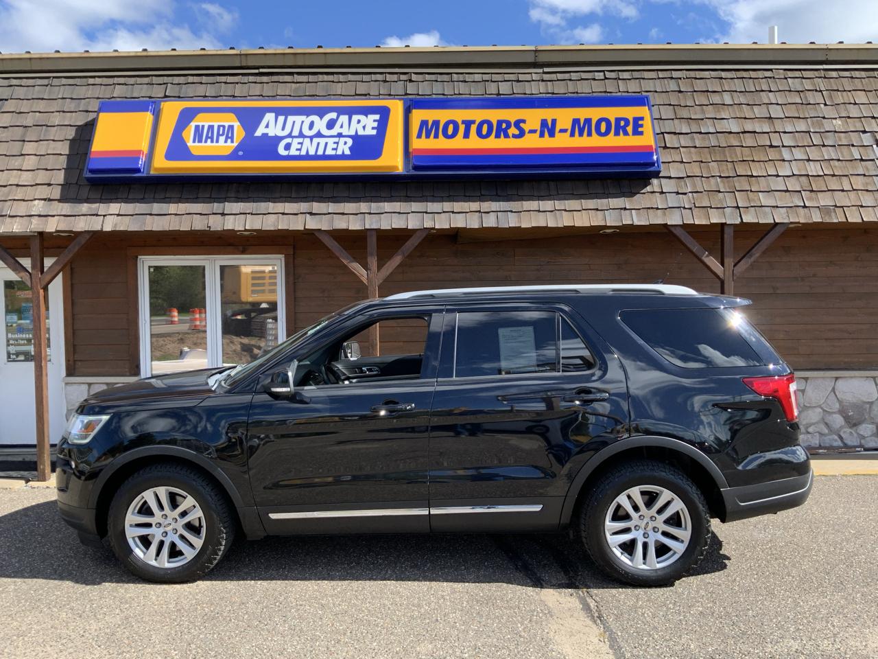 Ford Explorer XLT 4WD 2018