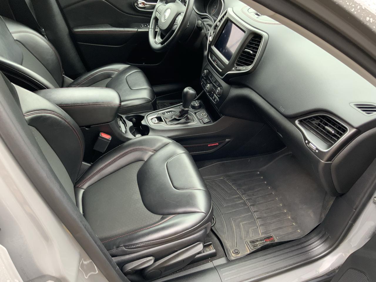Jeep Cherokee Trailhawk 4WD 2019