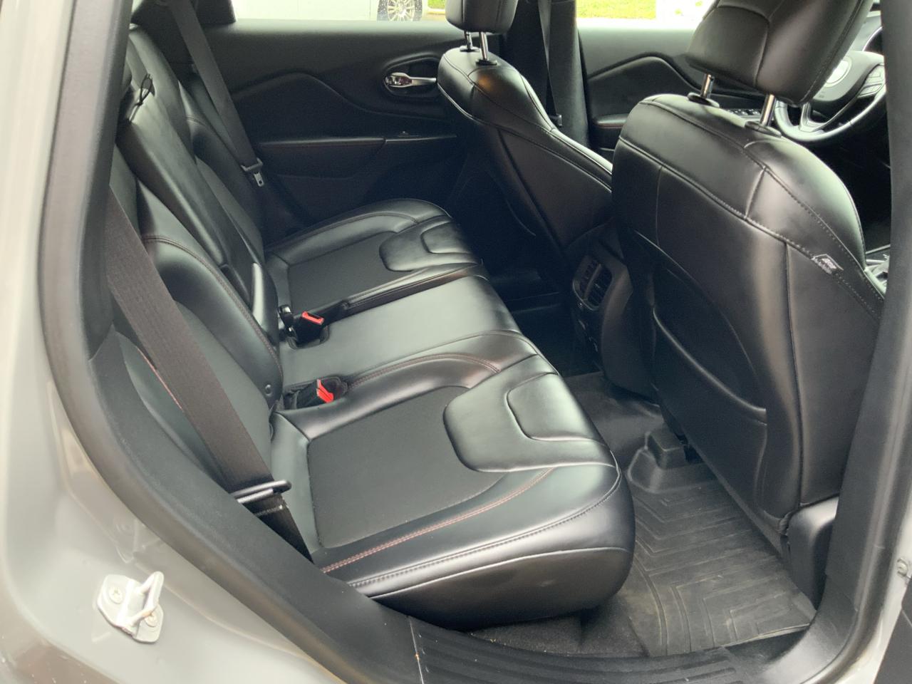 Jeep Cherokee Trailhawk 4WD 2019