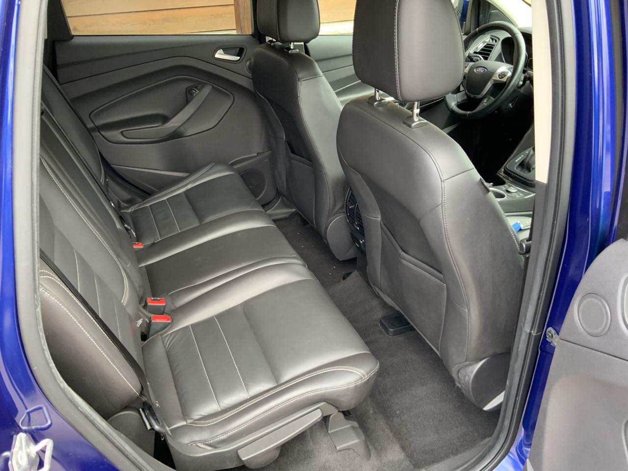 Ford Escape Titanium 4WD 2016