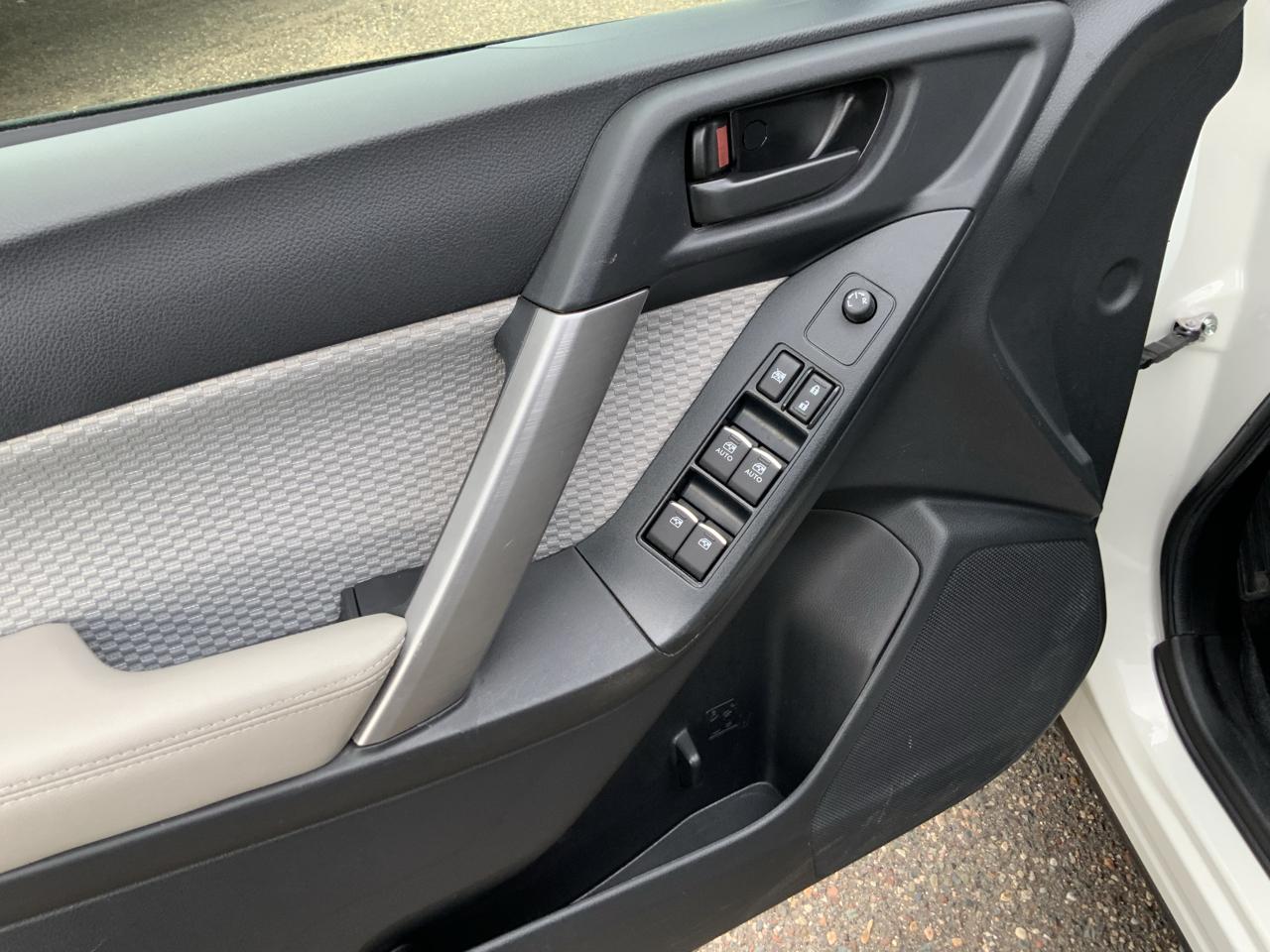 Subaru Forester 2.5i Premium PZEV CVT 2018
