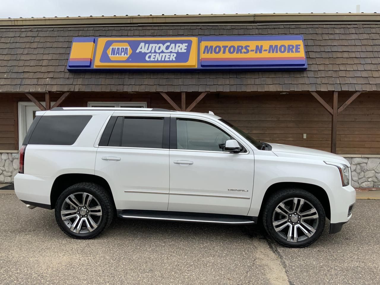 GMC Yukon Denali 4WD 2017