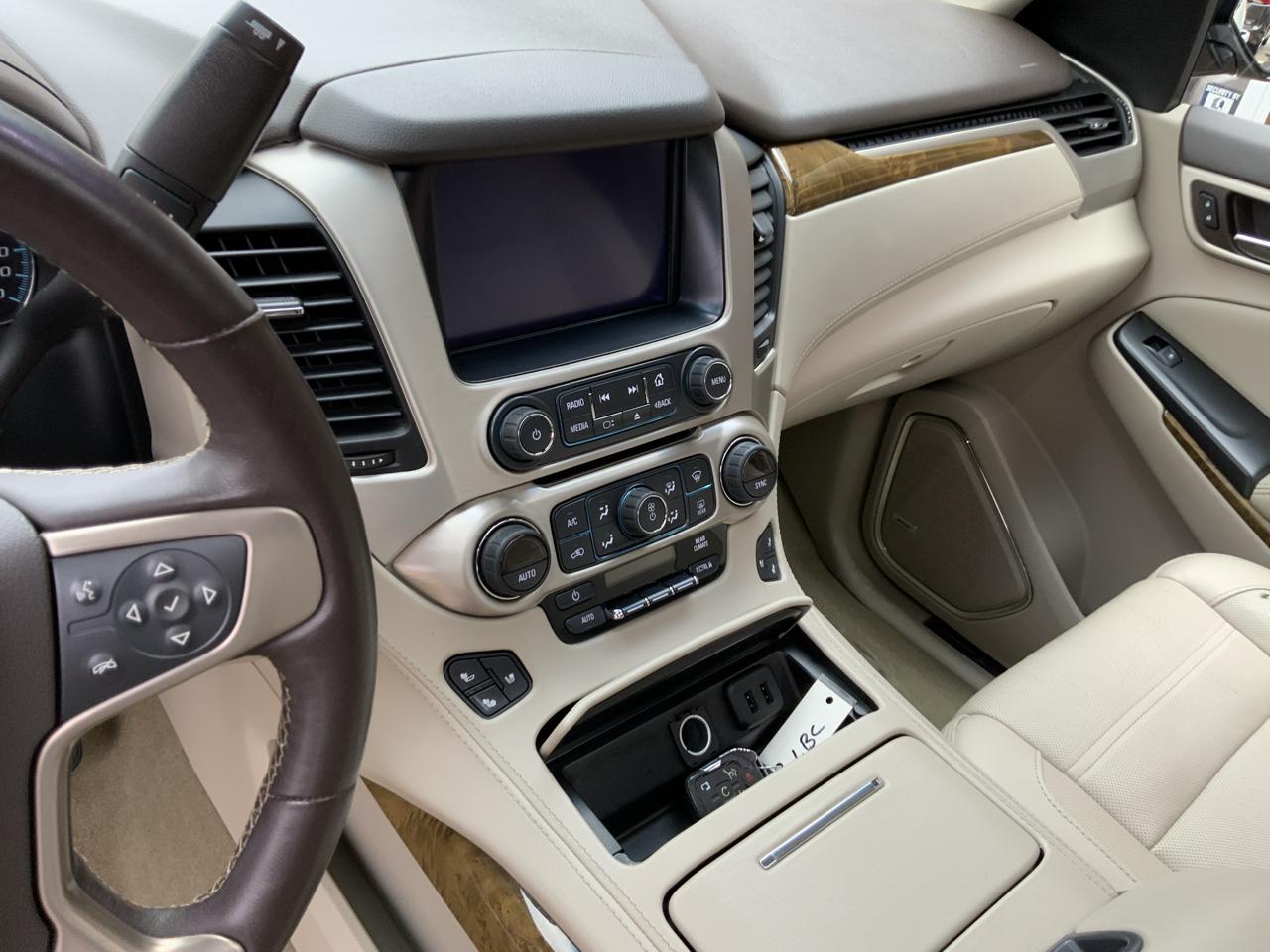 GMC Yukon Denali 4WD 2017