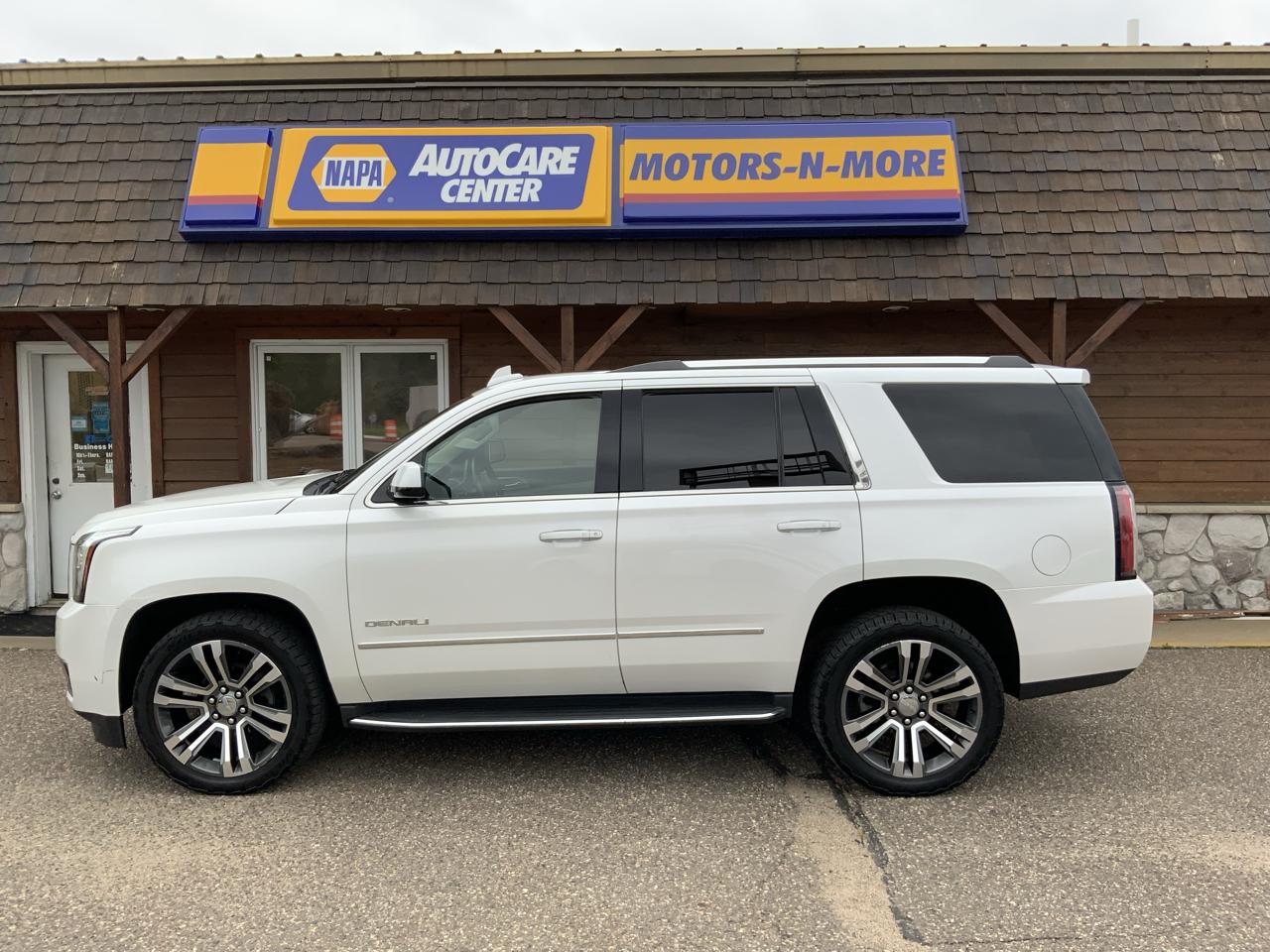 GMC Yukon Denali 4WD 2017